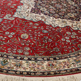 Meher Chakra - Hand Knotted Silk Rug In Ribbon Red/Ivory