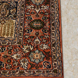 Darbandi – Hand Knotted Silk Rug in Peach/Ivory