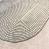 Rekhavan – Hand Tufted Wool Rug in Grey/Cream