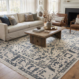 Saahir – Hand Knotted Wool Rug in Light Grey/Slate Grey