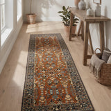 Zareh – Hand Tufted Wool Rug in Rust/Black