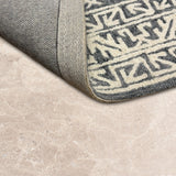 Dusky Mehr – Hand Tufted Wool Rug in Grey/Ivory